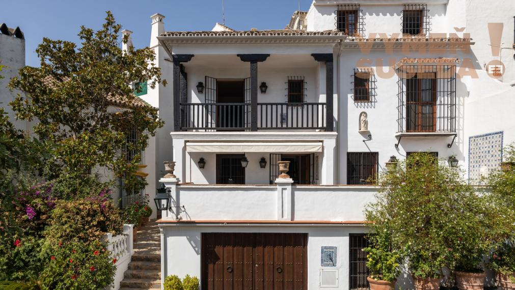 ESTATE INVEST - Charizmatická mestská vila v prestížnej lokalite Golden Mile La Virginia, Marbella